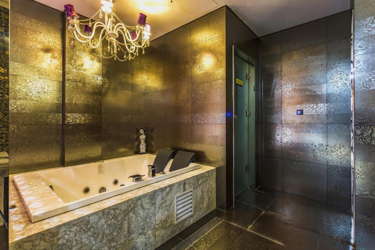 Qingdao Heng Bo Hotel Exterior photo